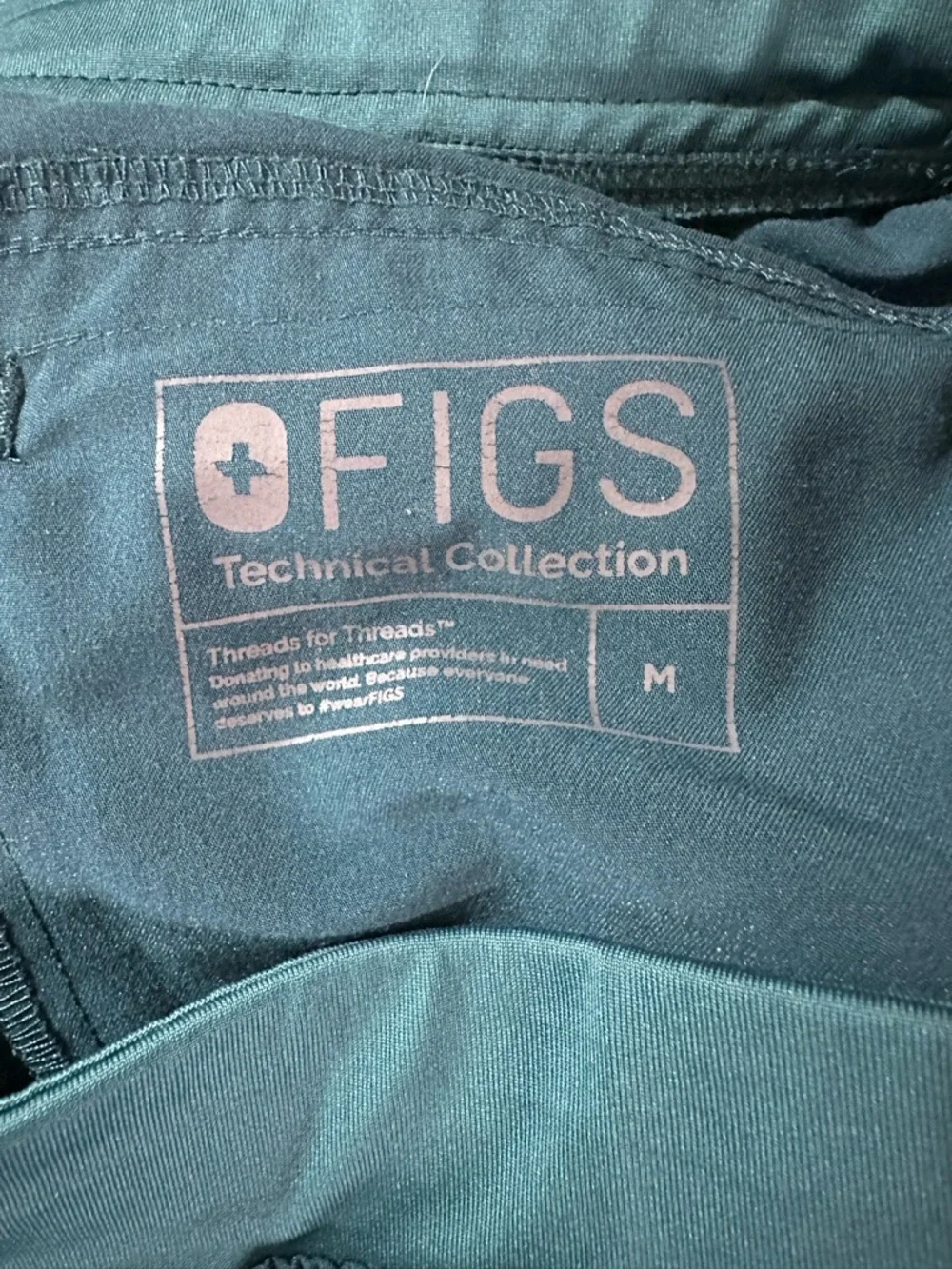 Figs Men's Axim Cargo Scrub Pants in Caribbean Blue